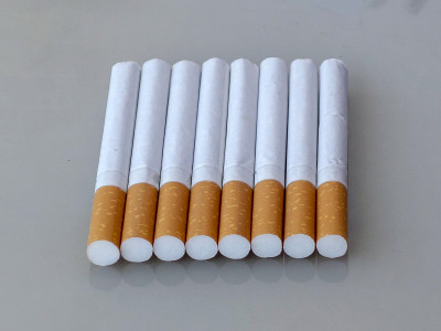 这很好!不健康的pleasure-smoking