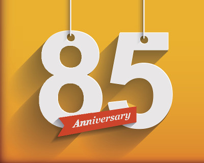 85周年纪念彩带号码。平折纸风格用长