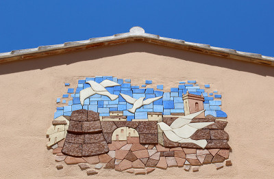 Calpe。地中海西班牙沿海城市历史老城中心