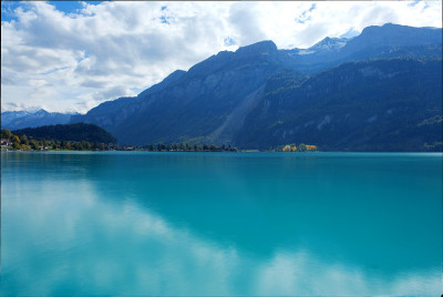 湖的Brienzersee