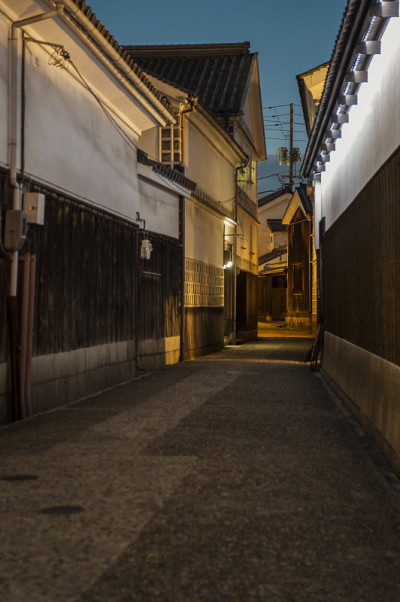 仓藏镇夜景仓藏/冈山
Kurasiki镇夜景Kurasiki / Oka