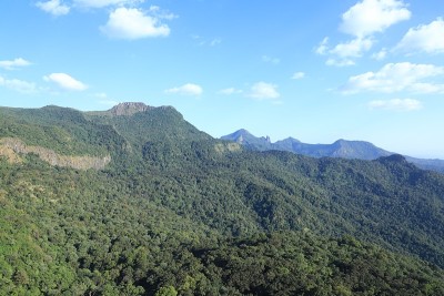 贝尔山脉