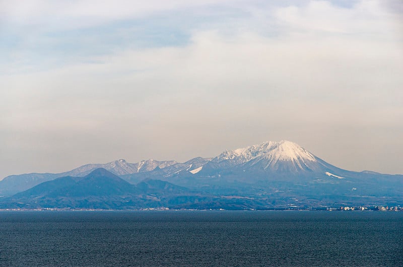 由龙口滨海滩(鸟取)观赏大仙山