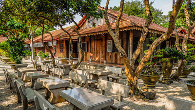 东奈龙清的翔秋寺