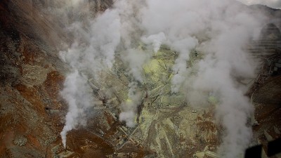 箱根大浪谷的硫酸火山