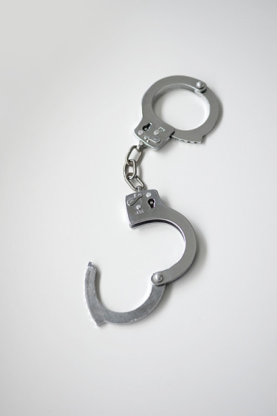 手铐警察