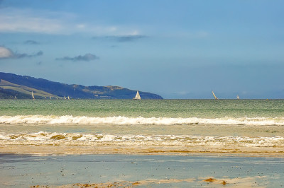 一个最喜欢的冲浪地点在澳大利亚太平洋海岸阿波罗湾。