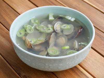 亚洲食品贝类汤，烹饪