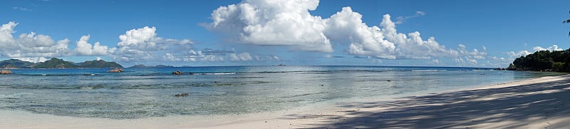 热带海滩全景