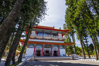 台湾南投市玄奘寺低角度观。