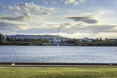 Lake Burley Griffin和堪培拉国会大厦