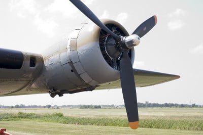 B 17轰炸机引擎