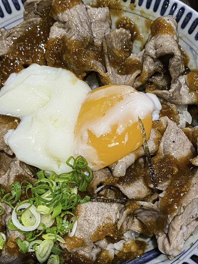 黑毛猪Donburi