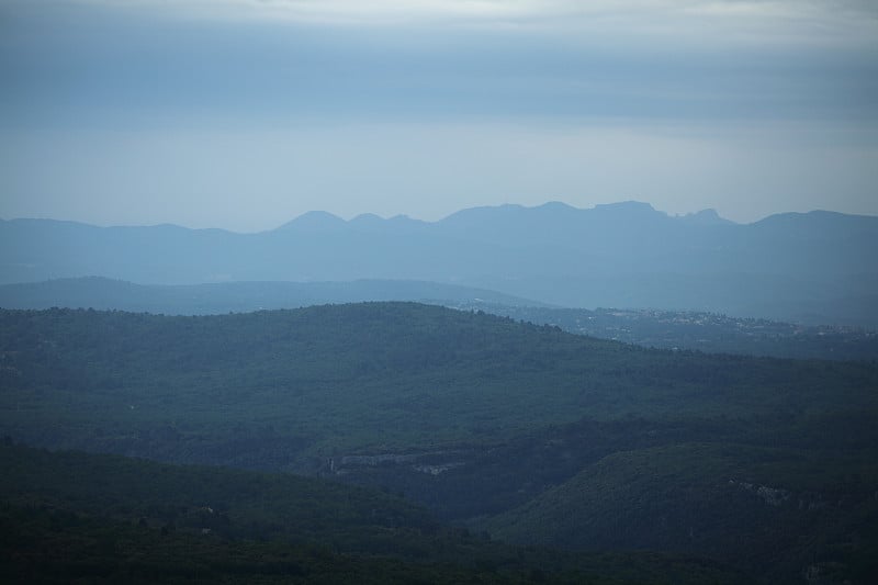 多云山景观