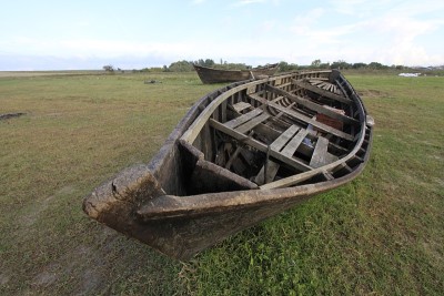 废弃的旧Kayak