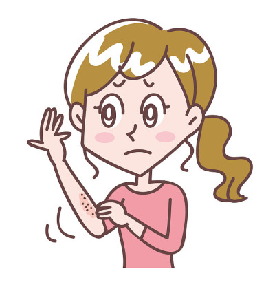 手臂发痒的女人