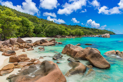 安塞拉齐奥-海滩在塞舌尔，岛Praslin