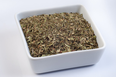 拉维纪草干