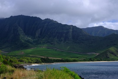 夏威夷瓦胡岛西岸的海岸线