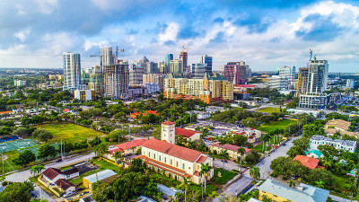 Fort Lauderdale，佛罗里达，美国无人机天际天线