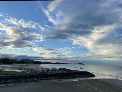 晚上在考涛海滩2号