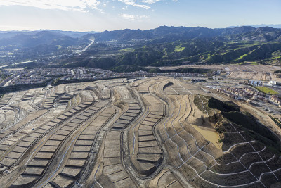 新加州社区正在建设中