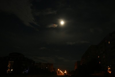 夜空和月亮