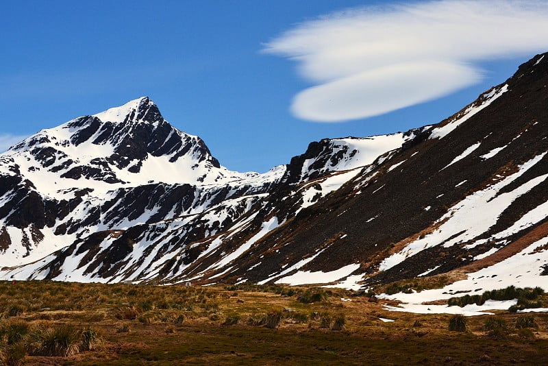 透镜云和山