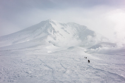 朝日山，北海道，日本大松山国家公园的火山峰