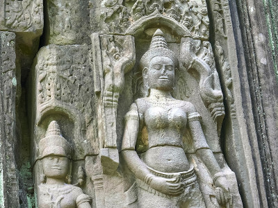 在banteay kdei寺庙，吴哥窟的一个神像的特写