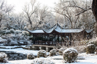 北京雪山公园里的中国馆