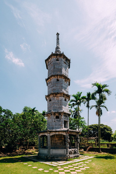 宝莲塔在但塔寺