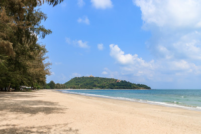 美丽的海在Baan Grood海滩，Bang Saphan, Prachuap Khiri Khan