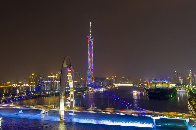 中国广东省广州市珠江梁堰夜景