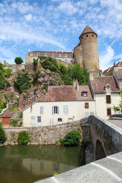 Semur-en-Auxois,勃艮第