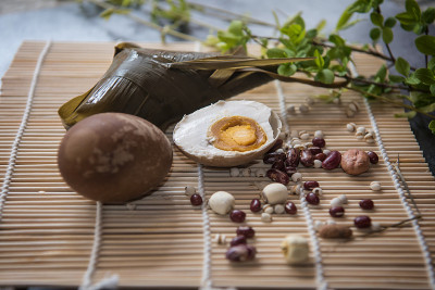 中国端午节的食物是粽子