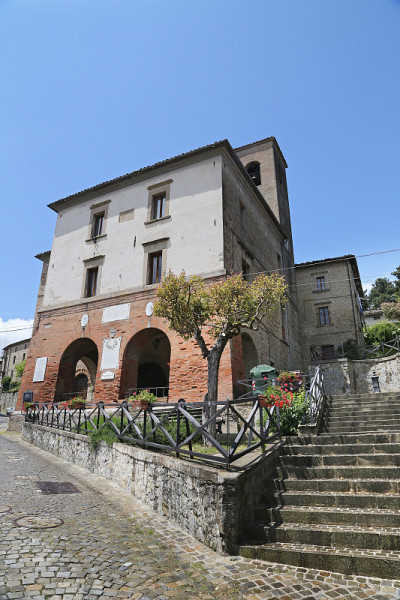 看看美丽的Montemonaco国家，Ascoli Piceno