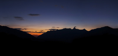 山