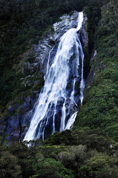 新西兰峡湾
