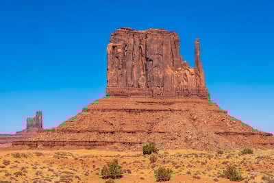 纪念碑谷地区的科罗拉多高原与巨大的砂岩在Arizonaâ犹他州边界上，在一个纳瓦霍民族保留地。美