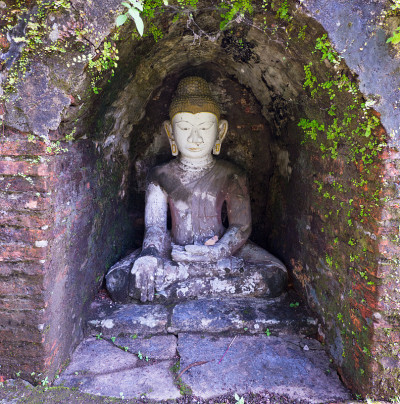 缅甸Mrauk U的佛像