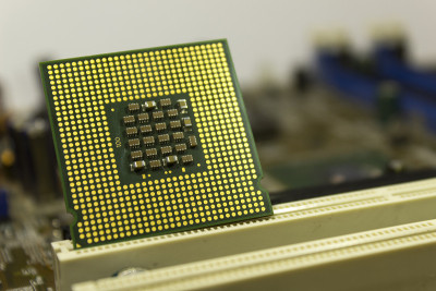 CPU