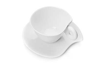 白色茶杯与茶碟隔离