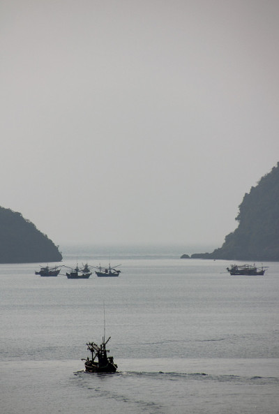 渔船和岛屿
