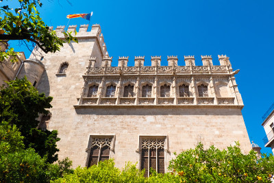 Llotja de la Silk(中世纪丝绸交换)是西班牙巴伦西亚的一座晚期哥特式民用建筑。