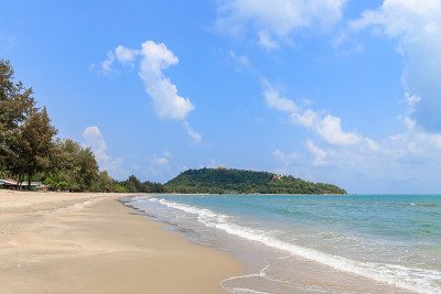 美丽的海在Baan Grood海滩，Bang Saphan, Prachuap Khiri Khan