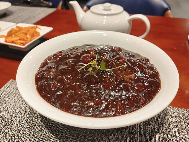 Jajangmyeon