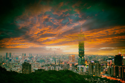 台湾金龙山，南投日出
