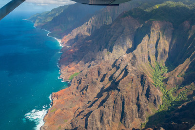 Napali海岸鸟瞰图，考艾岛，夏威夷，美国