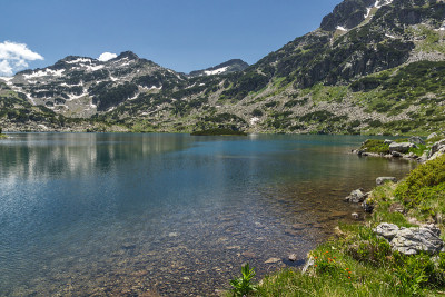 Demirkapiyski chuki和Dzhano峰，Popovo湖，皮林山令人惊叹的景观